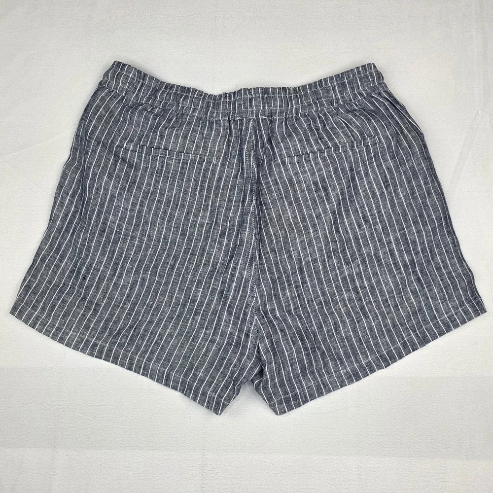 Quince Women's 100% European Linen Shorts Medium M Blue Chambray Stripe New - Picture 2 of 10